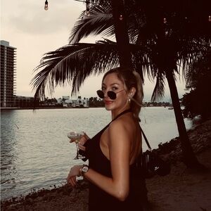 Meet your Posher, Mel